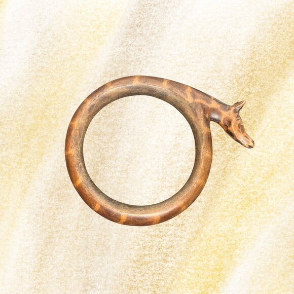 Wooden Giraffe Animal Bangle Fashion Jewelry - 2.5" Wrist Bracelet - Picture 2 of 3